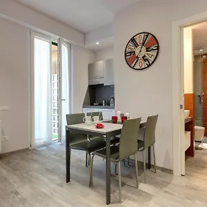 Apartment Dante & Virgilio By Mamo, Florence